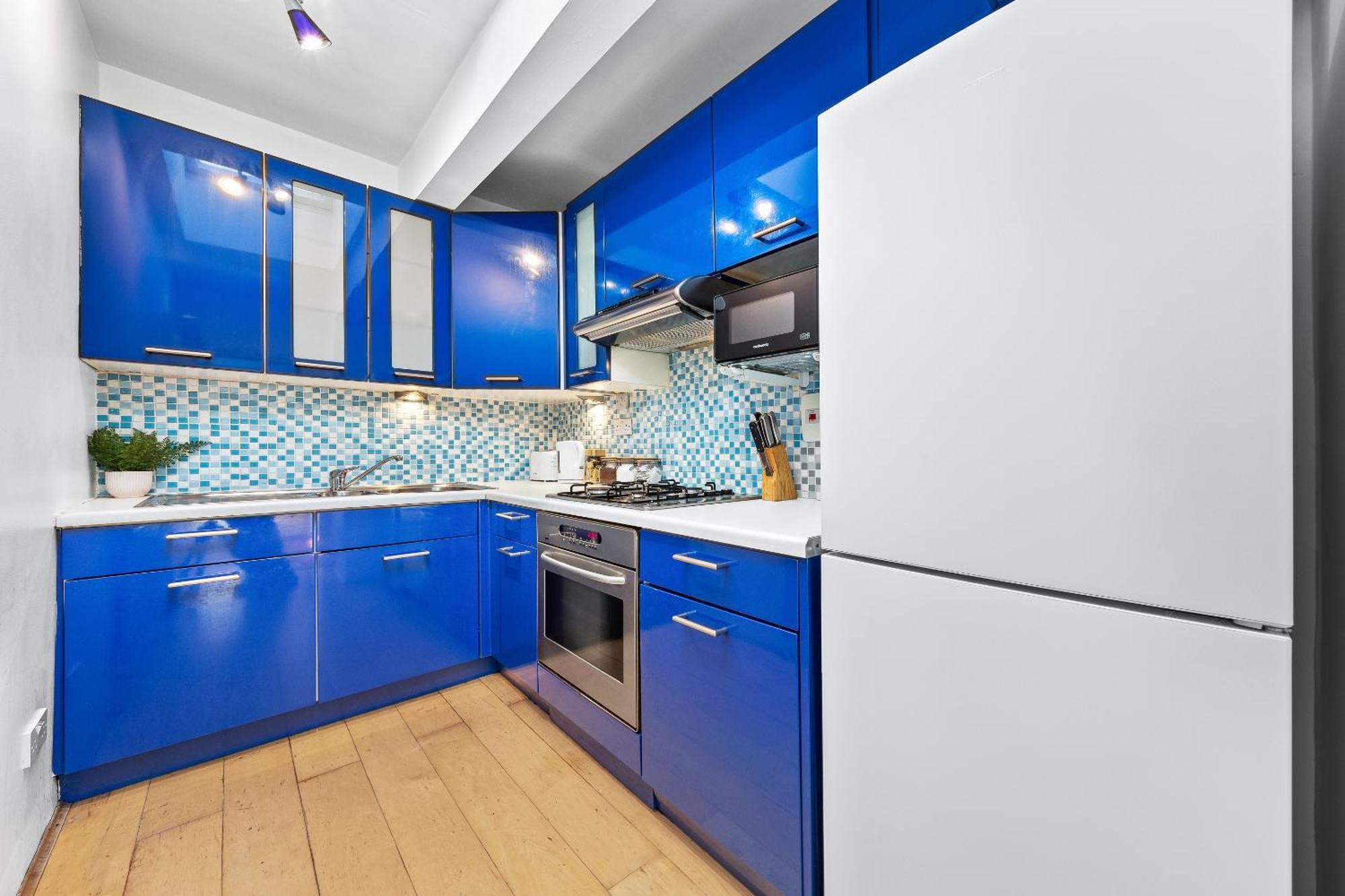 Balcony Blue Theme 1 Bedroom Central London Luxury Flat Near Hyde Park! Accommodates Up To 6! Double Sofa Bed And Next To Station! Esterno foto