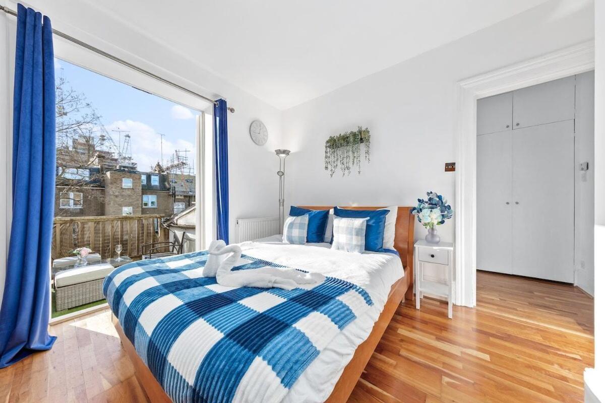 Balcony Blue Theme 1 Bedroom Central London Luxury Flat Near Hyde Park! Accommodates Up To 6! Double Sofa Bed And Next To Station! Esterno foto