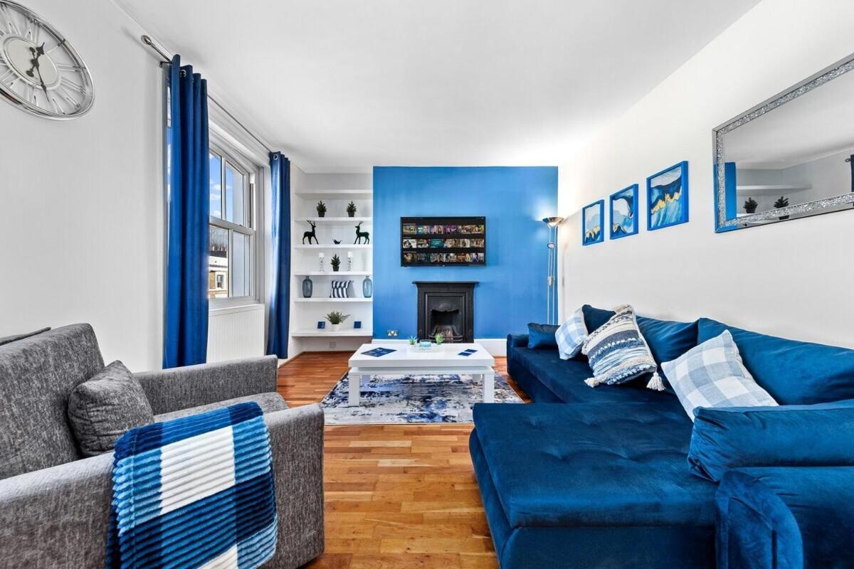 Balcony Blue Theme 1 Bedroom Central London Luxury Flat Near Hyde Park! Accommodates Up To 6! Double Sofa Bed And Next To Station! Esterno foto