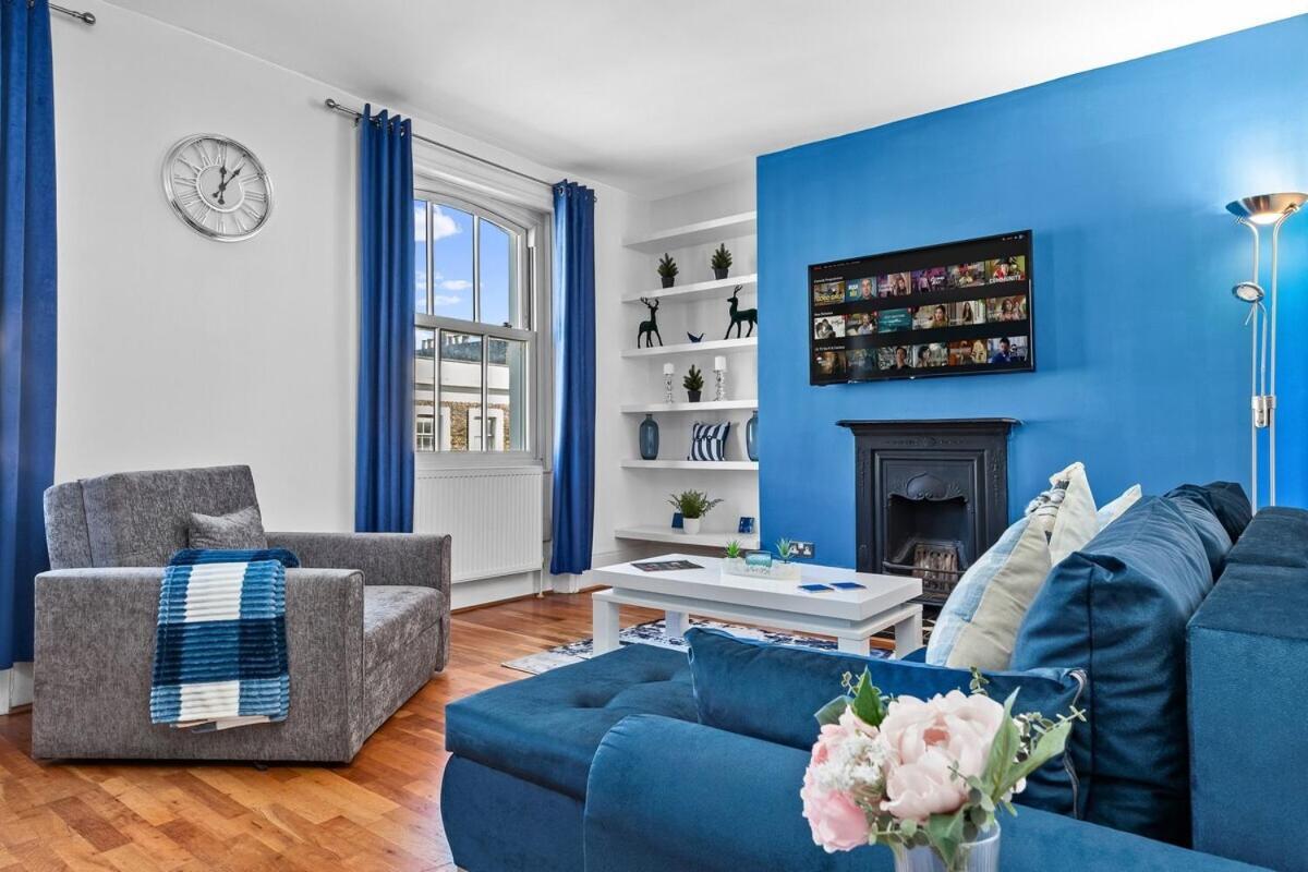 Balcony Blue Theme 1 Bedroom Central London Luxury Flat Near Hyde Park! Accommodates Up To 6! Double Sofa Bed And Next To Station! Esterno foto